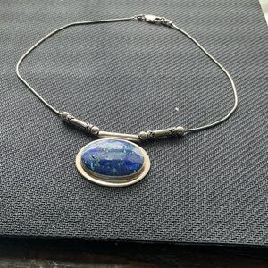 Elegant Silver Necklace with Blue Lapis stone set in 925 silver